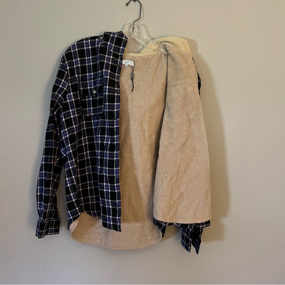 Zaful Mens Fuzzy Flannel Plaid Hooded Jacket - Men’s Medium - Picture 3 of 4